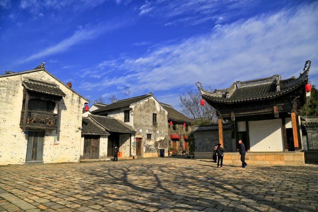 农场“天顺”富路宽